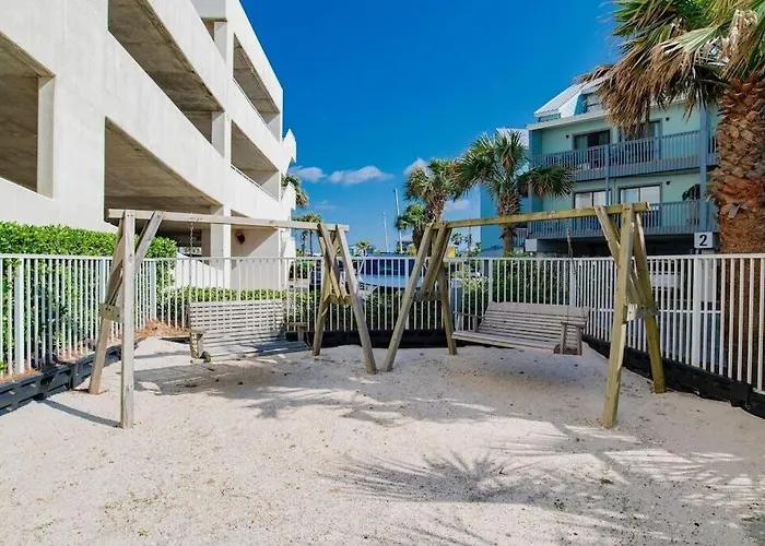 Island Tower 1803 Holiday home